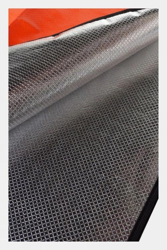 Trekmates Thermo Blanket - Image 5