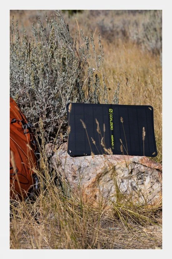 Goal Zero Nomad 10 Solar Panel - Image 6